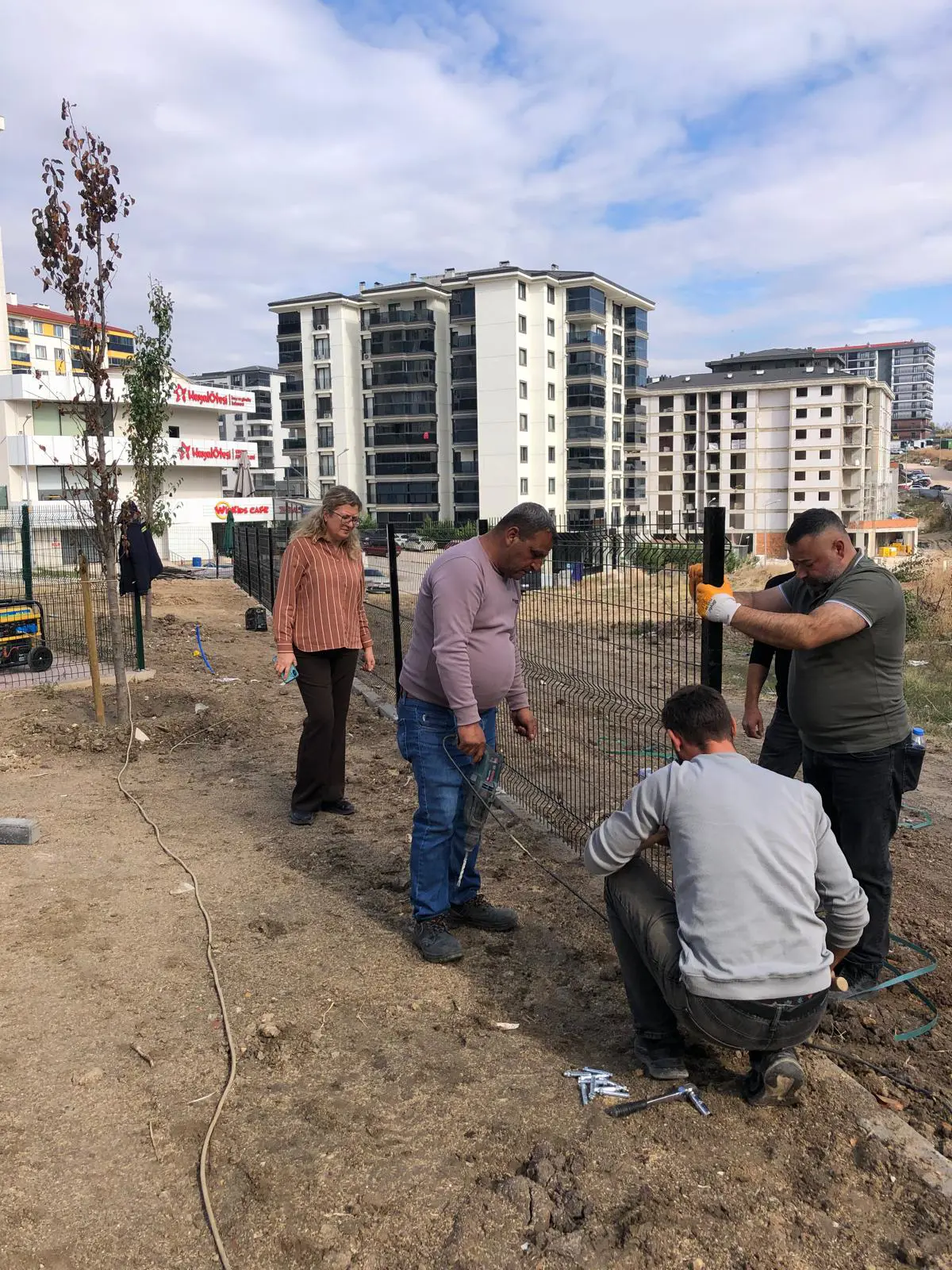 YEŞİL EDİRNE: 26 NOKTADA 5 BİN 75 YENİ DİKİM galeri görseli